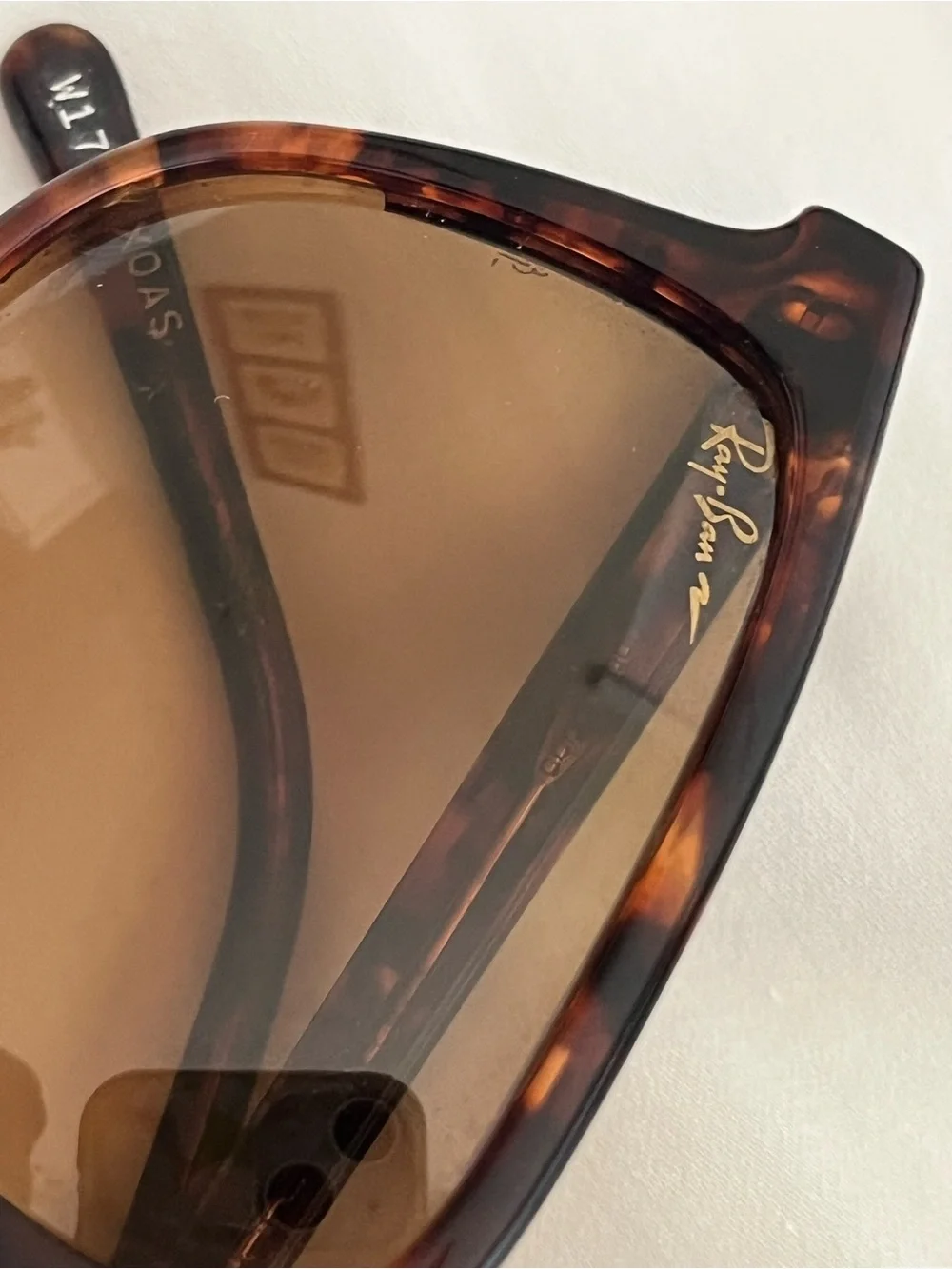 Ray-Ban W1702 Chromax Sunglasses